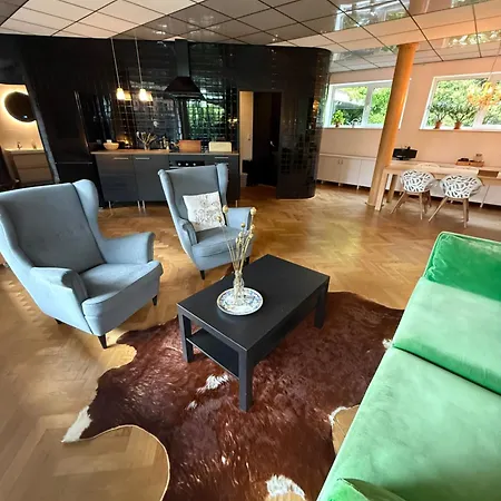 De Oude Kleuterschool Сasa de vacaciones