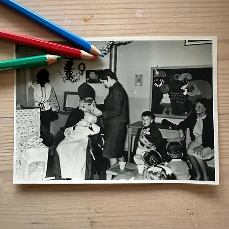 De Oude Kleuterschool Сasa de vacaciones *