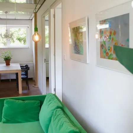 Casa de Férias De Oude Kleuterschool *