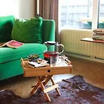 De Oude Kleuterschool 別荘 Zoelen