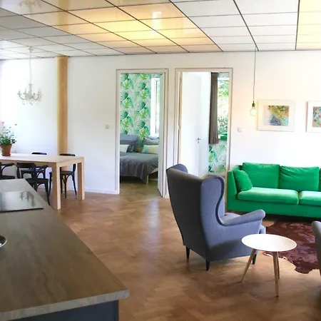 De Oude Kleuterschool * Zoelen